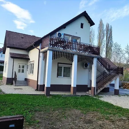 Gyoengyike Apartmanhaz Vonyarcvashegy Exterior photo
