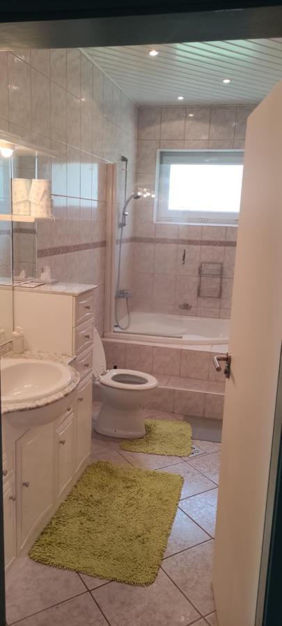 Gyoengyike Apartmanhaz * Vonyarcvashegy